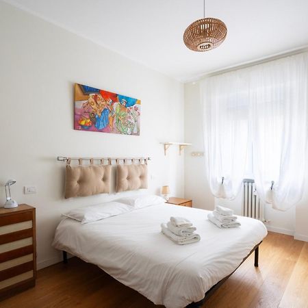 Cozy Apartment Prada M3 Milaan Buitenkant foto